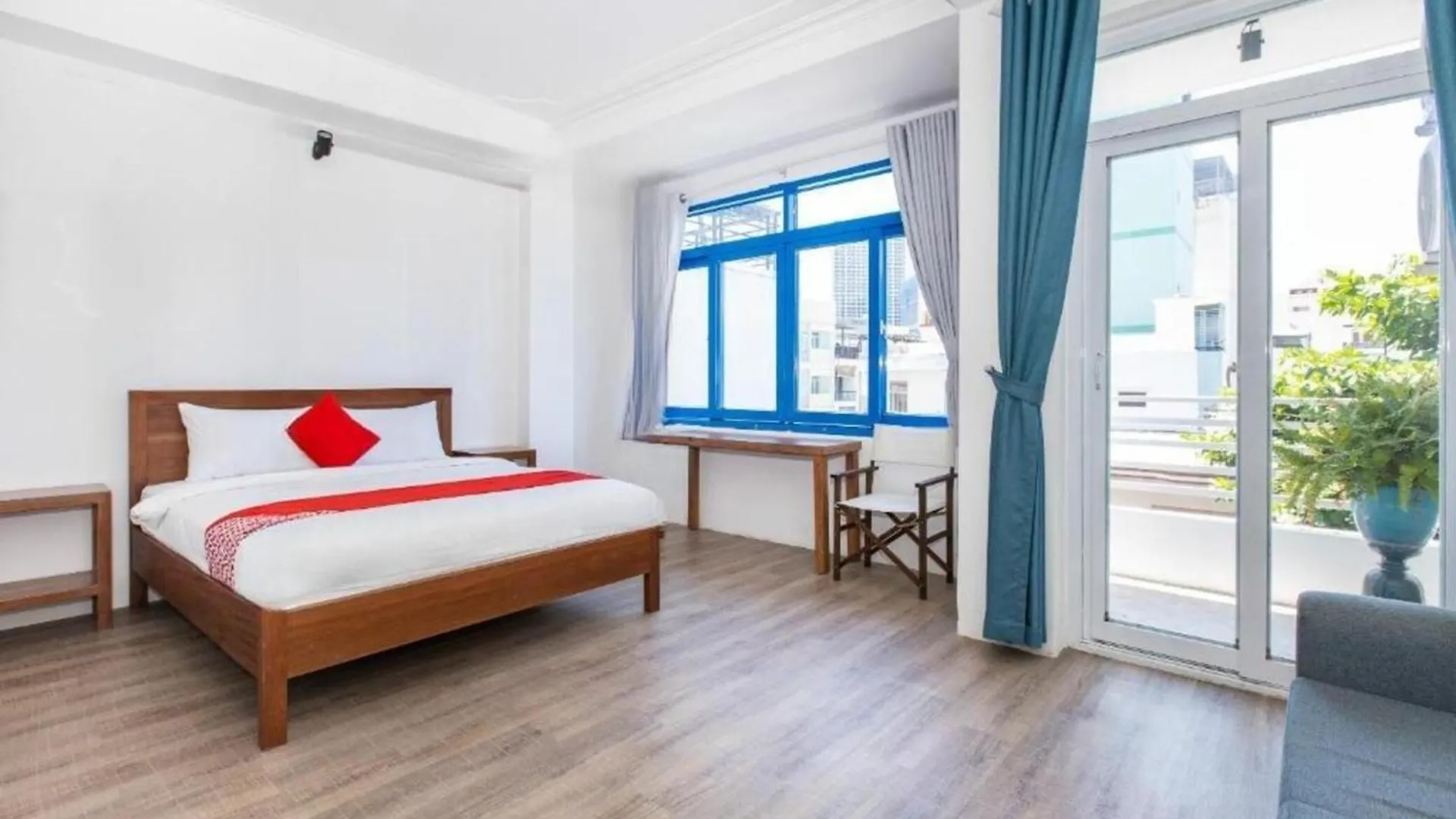 Gis Hotel Nha Trang & Motorbike Rental Вьетнам