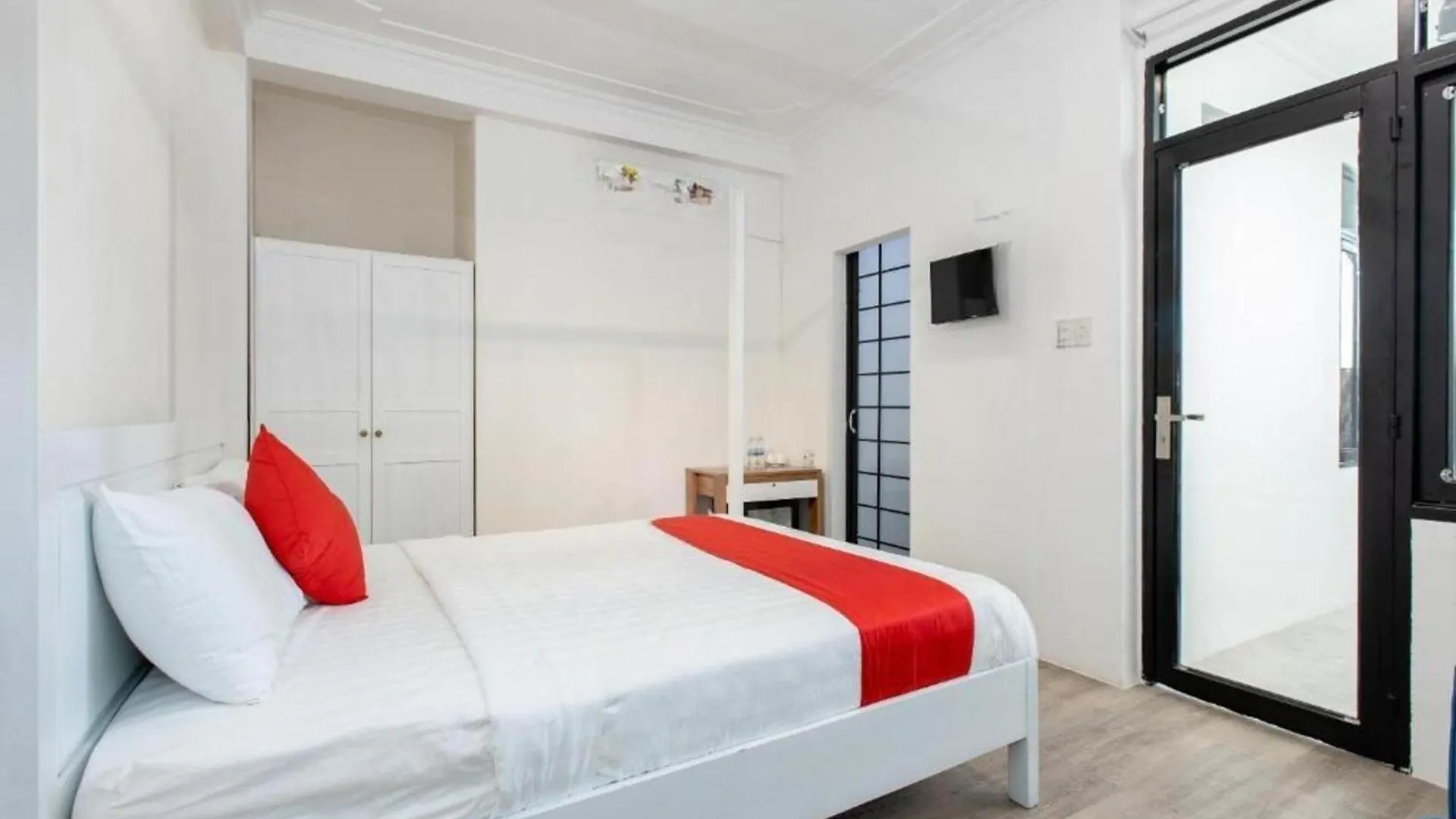 Gis Hotel Nha Trang & Motorbike Rental