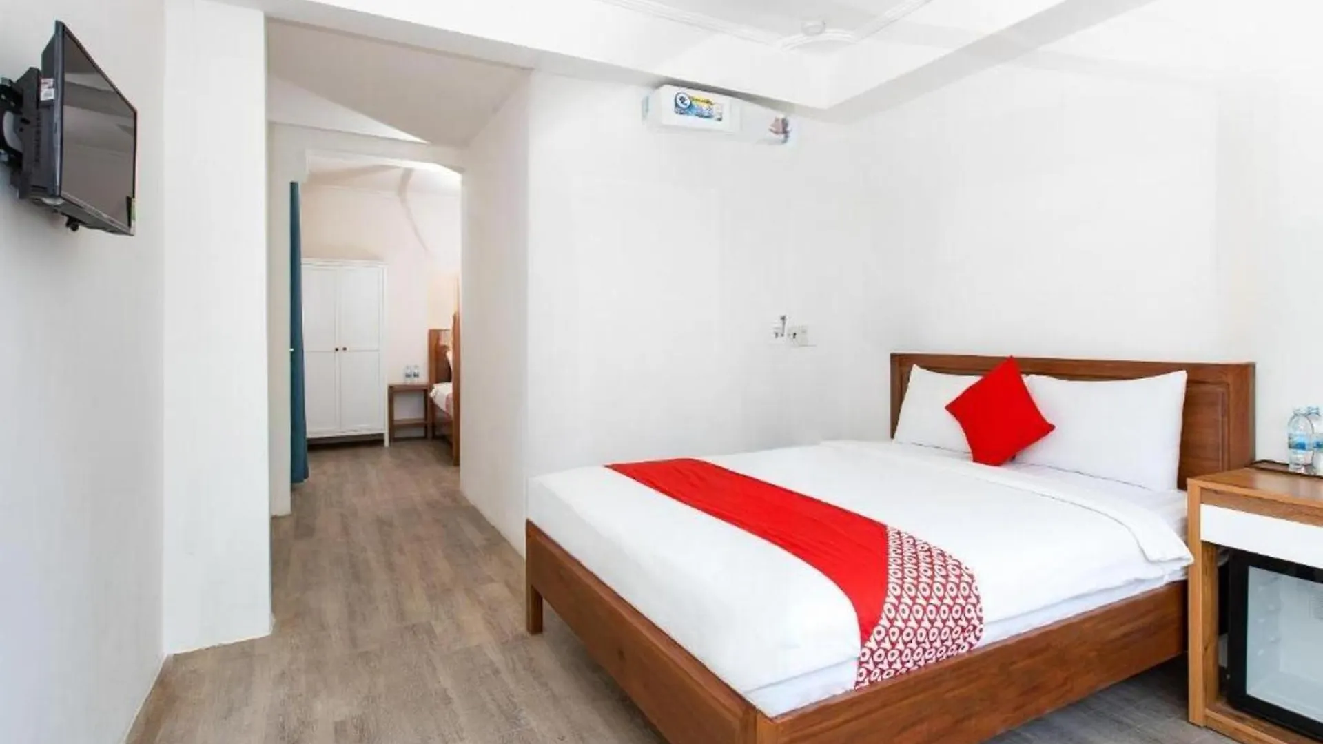 ***  Gis Hotel Nha Trang & Motorbike Rental Vietnam
